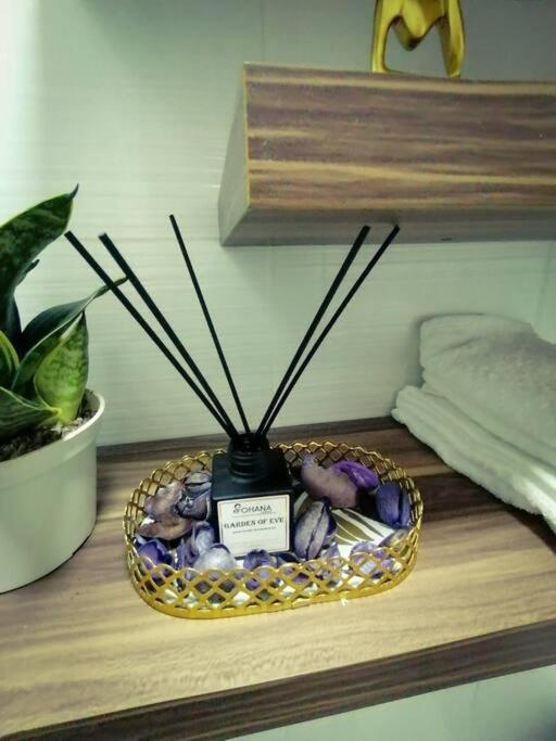 Cozy Studio Unit At Sun Residences Quezon City Eksteriør billede